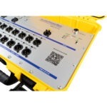 AudioPressBox APB-216-C-D Gelbes Analog/Dante-Panel Nahaufnahme
